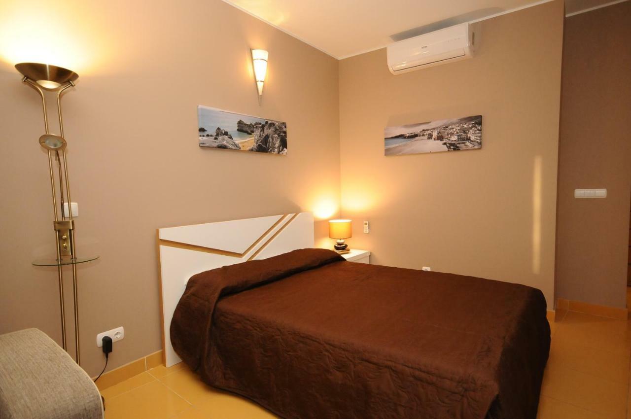 Algarveflat Apartment อัลบูเฟรา ภายนอก รูปภาพ
